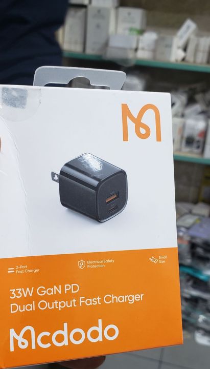 Mcdodo 33w Super First Charger for Apple iPhone and Android Phone