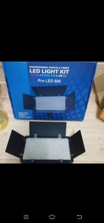 Pro%20Led%20800%20%7C%20Led%20Light%20kit%20%7C%20Video%20Light%20-%20Camera%20Experts%20-%20Image%203
