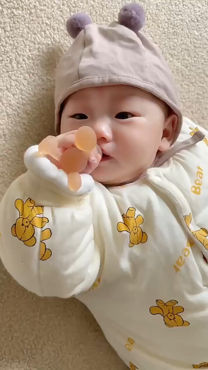 Baby full Silicone Teether hand rattle fitness soft rabbit educational toy CN -1pcs