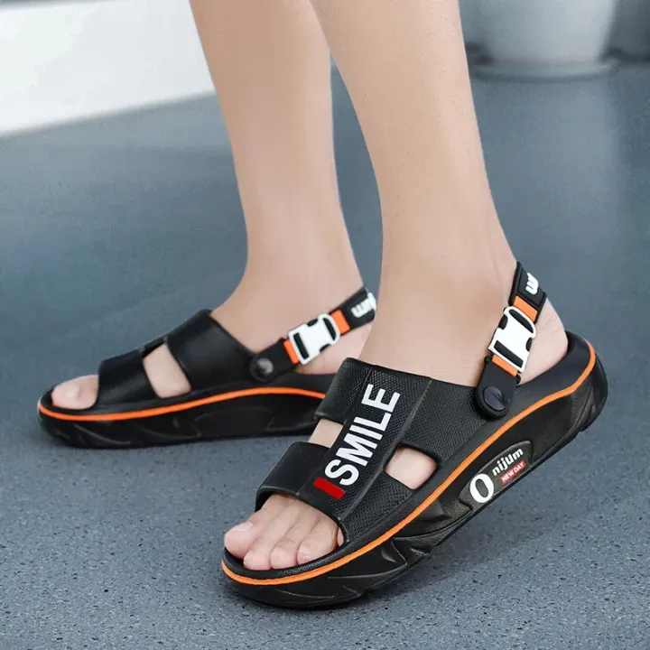 2025%20New%20Men's%20Massage%20Slippers%20Indoor%20Outdoor%20Sandals%20Beach%20Comfortable%20Soft%20Slides%20Clogs%20Casual%20Shoes%20Men%20Women%20Home%20Slippers%20-%20Image%205