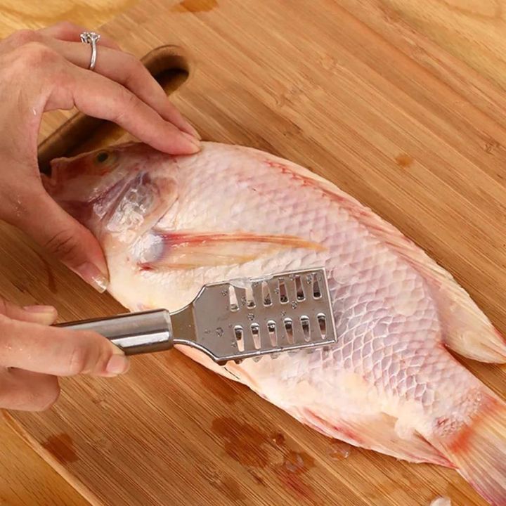 Fish monger/ Fish cleaner/fish scrapper