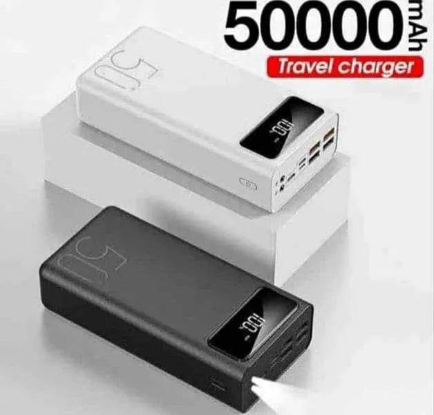 P5%2050000Mah%20Power%20Bank%20-%203%20Built-in%20Cables%20-%203%20Input%204%20Usb%20Output%20Multifunctional%20Ultra%20large%20capacity%20Power%20bank%20LED%20Lights%20-%20LCD%20Display%20-%20Image%203