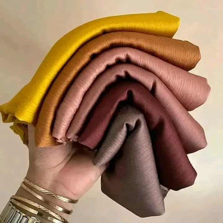 Zoom%20Hijab%20Mona%20Silk%20Hijab%20-%20Image%206