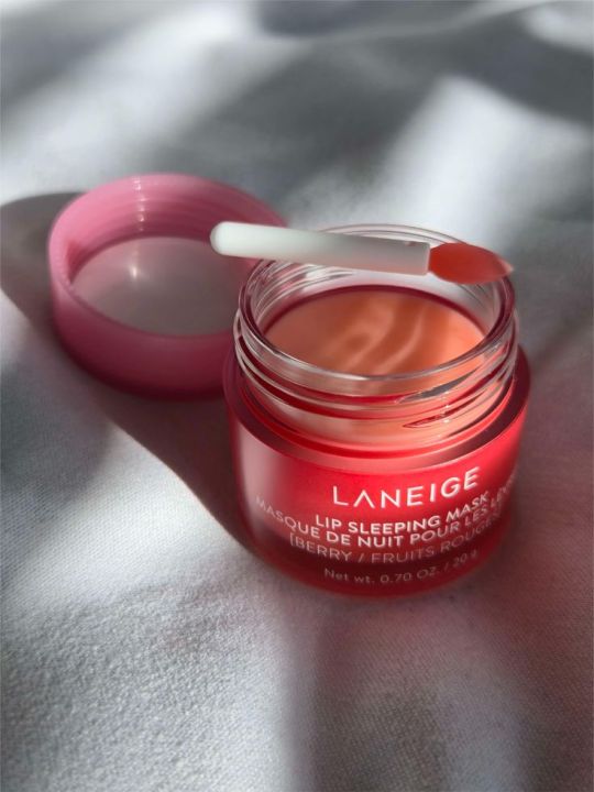 Laneige%20Lip%20Blam%20-%20LANEIGE%20Dreamy%20Lip%20Kit%20%7C%204-Piece%20Set%20with%20Berry,%20Mango,%20Peach%20&%20Sweet%20Candy%20Flavours%20-%20Laneige%20Lip%20Sleeping%20Mask%20-%20Laneige%20Lip%20Gloss%20-%20Laneige%20Water%20Sleeping%20Mask%20-%20-%20Image%207