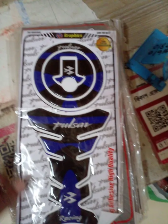 Fuel%20Tank%20Pad%20sticker%20for%20Pulsar%20motorcycle.%20Blue%20-%20Image%208