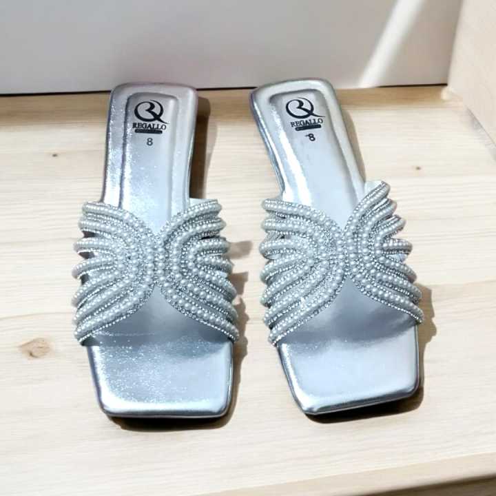 Heels%20%20_.%20Sandals.%20_.%20Flats.%20_.%20Sleepers.%20_.%20Sandals%20for%20girls.%20_.%20Flat%20shoes%20for%20women.%20_.%20Perfect%20for%20wading%20&%20party's%20-%20Image%202