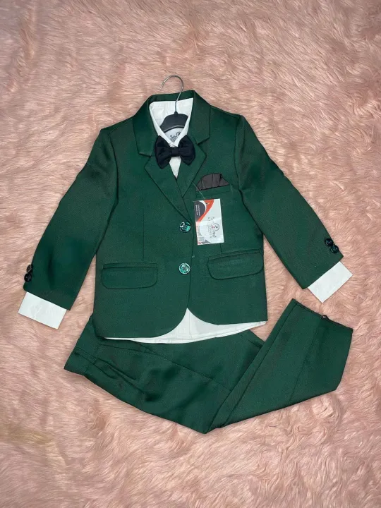 kids%20complete%20suit%20/%20blazer%20set%20for%20any%20occasion%20-%20Image%204
