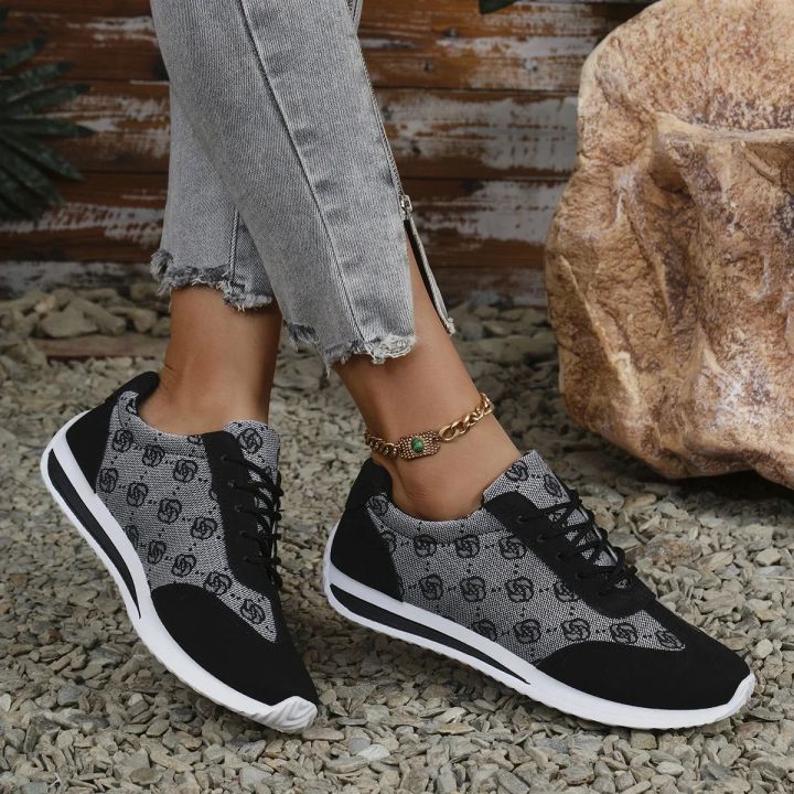 Spring%20and%20Summer%20Women%20Designer%20Mouth%20Breathable%20Cross%20Strap%20Sneakers%20Flat%20Comfortable%20Casual%20Walking%20sneakers%20Zapatos%20De%20Mujer%20-%20Image%205