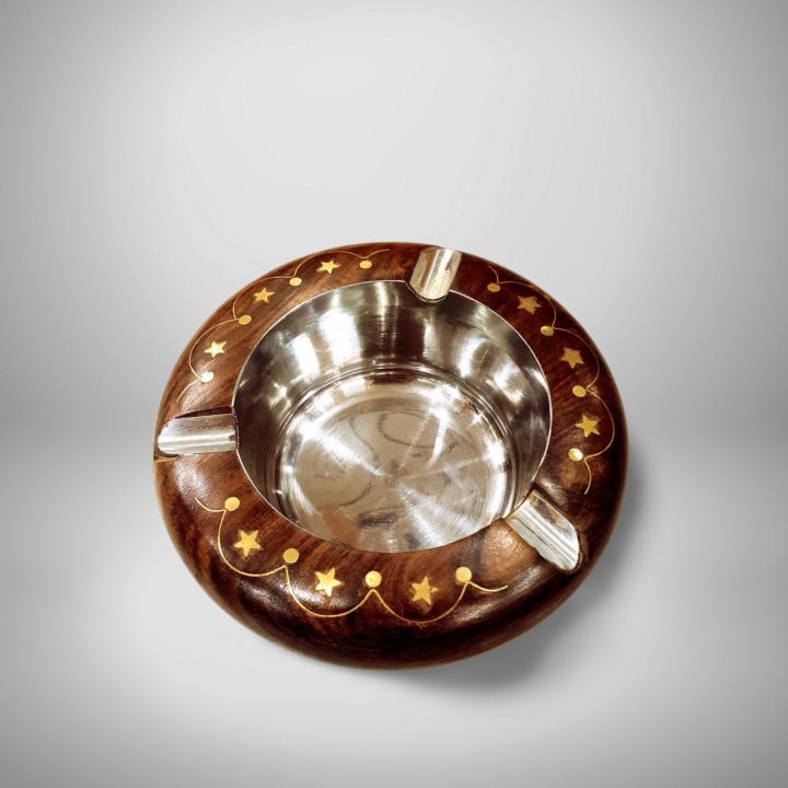 Pristine%20-%20Wooden%20Ashtray%20,%20Round%20Star%20Inlay%20Design%20Ash%20Tray,%20Steel%20Bowl%20CigatHolder,Thanks%20Giving%20or%20Christamas%20Gift%20-%20Perfect%20Condition%20-%20Image%204