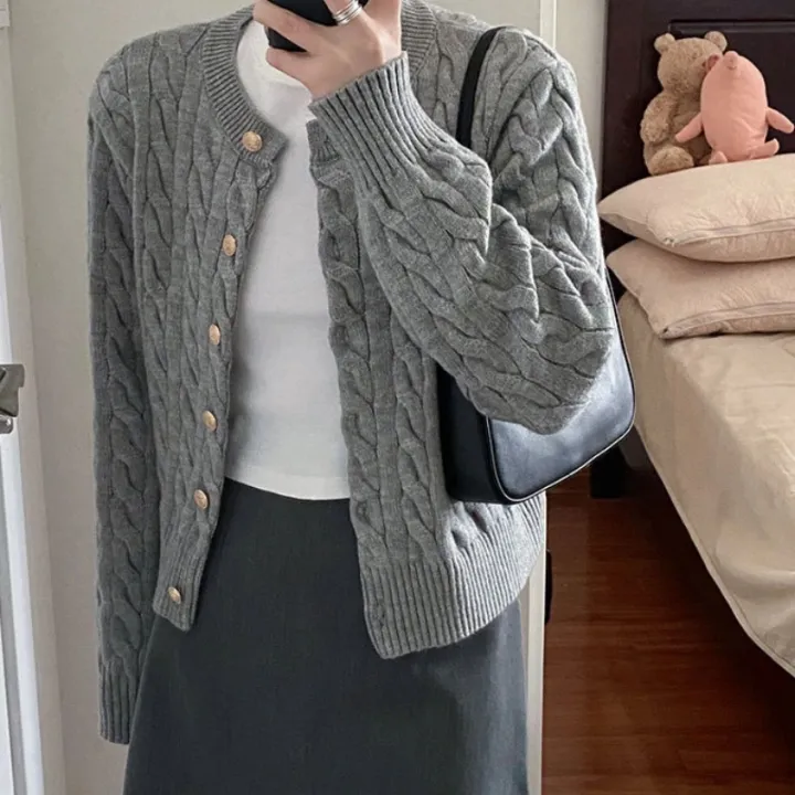 2024%20Vintage%20Long%20Sleeve%20Cardigan%20Women%20Sweater%20O-neck%20Elegant%20Knitted%20Top%20Fashion%20Autumn%20Grey%20Knitwear%20-%20Image%204