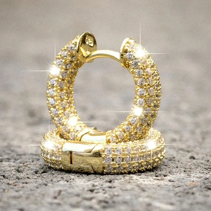 Huitan%20Luxury%20Women%20Small%20Hoop%20Earrings%20Dazzling%20Micro%20Paved%20CZ%20Stones%20Versatile%20Female%20Accessories%20High%20Quality%20Fashion%20Jewelry%20-%20Image%204