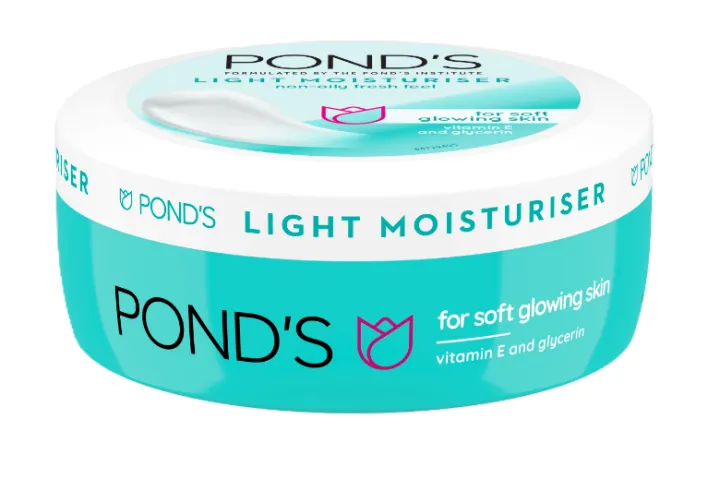 POND'S%20Light%20Moisturiser%20Cream,%20100ml%20-%20Image%209