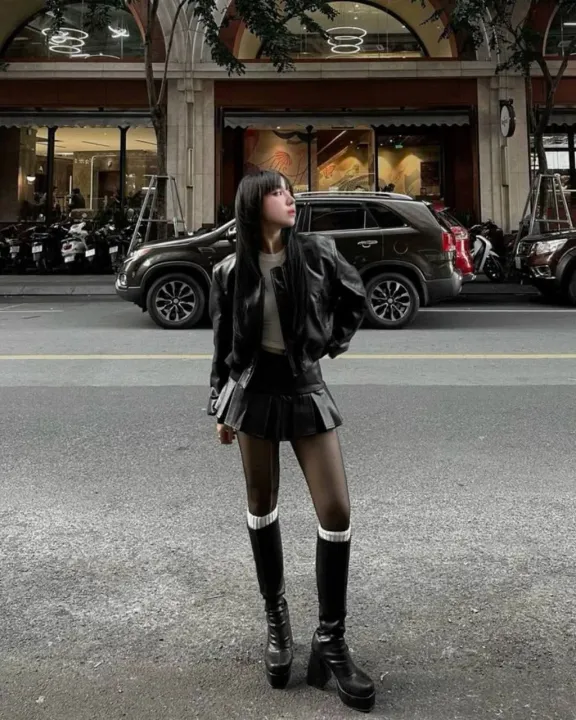 B26-124-1%20Bkk%20Made%20Leather%20Skirts%20-%20Image%203