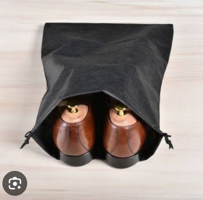 2%20Pcs%20Black%20Nylon%20Camera%20Bag%20Shoe%20Bag,%20Size:%2012%20X%208%20Inch%20-%20Image%206