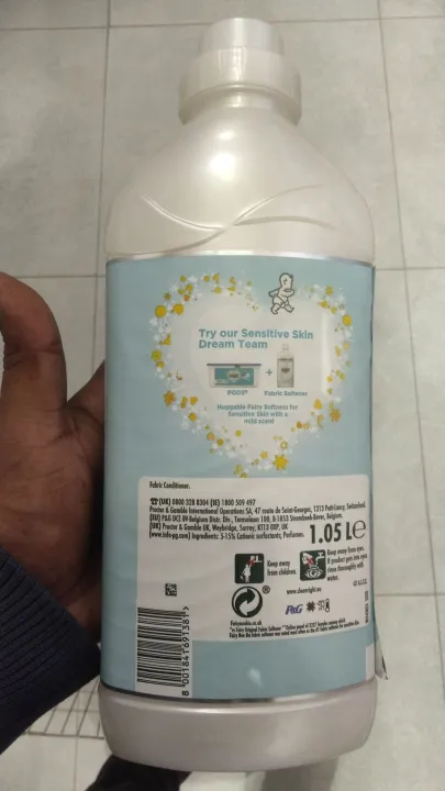 Fairy%20Fabric%20Conditioner%20fresh%20softner%2030%20Washes,%201.05L%20-%20Image%202
