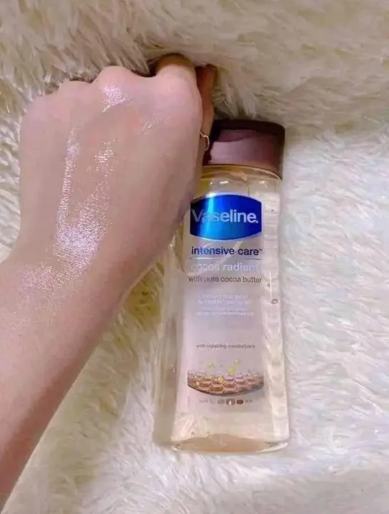 Vaseline%20Intensive%20Care%20Cocoa%20Radiant%20Body%20Oil%20-%20200ml%20(Original)%20-%20Image%208