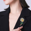 Shiny Rhinestone Sunflower Brooch Pin For Women Luxury Zircon Daisy Flower Collar Badge Elegant Floral Bouquet Corsage Jewelry. 