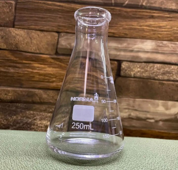 conical flask 250 ml for chemistry and other purposes