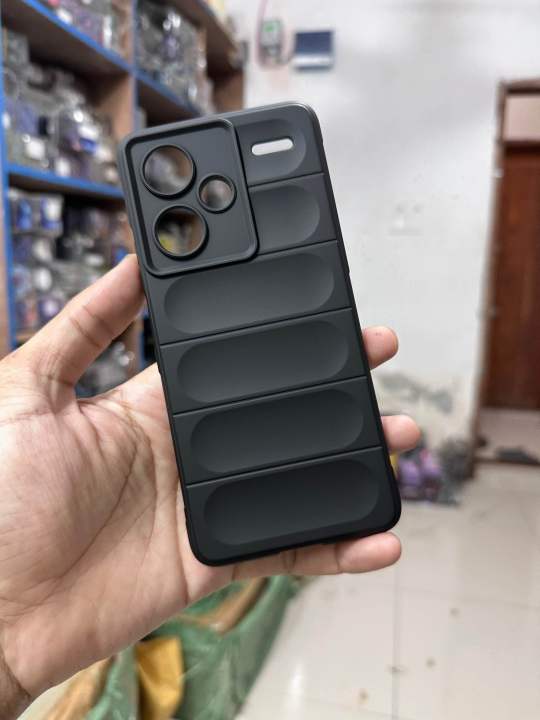 Xiaomi%20Redmi%20Note%2013%20pro%20plus%20Matte%20finish%20Airbag%20protection%20premium%20back%20cover%20-%20Image%204
