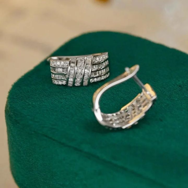 Huitan%20Modern%20Fashion%20Design%20Women's%20Hoop%20Earrings%20Luxury%20Cubic%20Zirconia%20Statement%20Female%20Earrings%20for%20Wedding%20Party%20Jewelry%20-%20Image%205