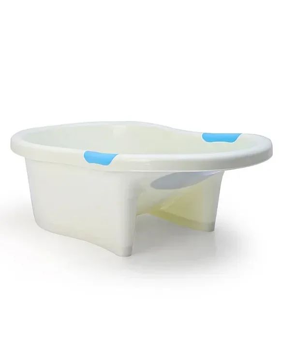 Baby%20Bath%20Tub%20Anti%20Slip%20with%20Drain%20Plug%20-%20Image%206