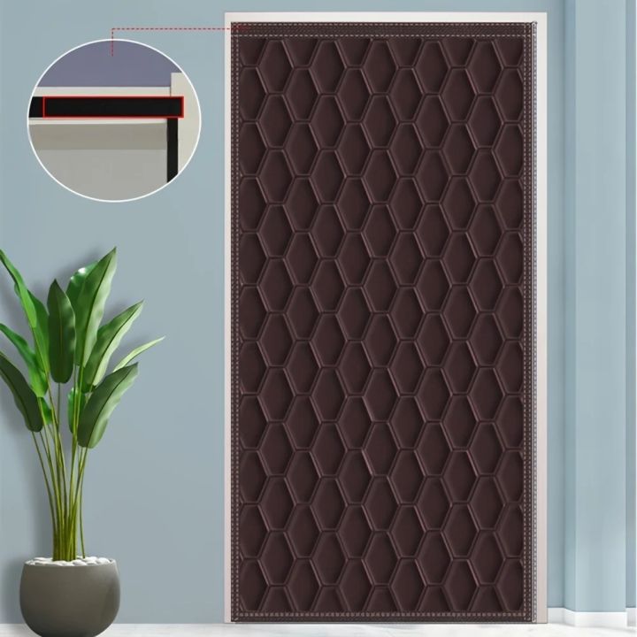 Winter Home Door Curtains Are Soundproof and Cold Resistant, Providing Privacy and Warmth Insulation for Families