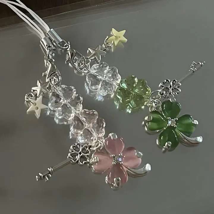 Lucky%20Leaf%20Phone%20Charms%20Pendant%20Cute%20Key%20Chain%20Cases%20For%20Phone%20Chain%20%20Schoolbag%20Books%20CCD%20Camera%20Key%20Pendant%20Accessiroes%20-%20Image%202