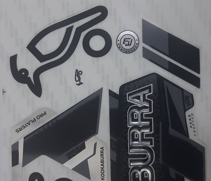 1%20picec%203D%20cricket%20bat%20stikar%20kooka%20burra%20for%20famous%20sports%20-%20Image%204