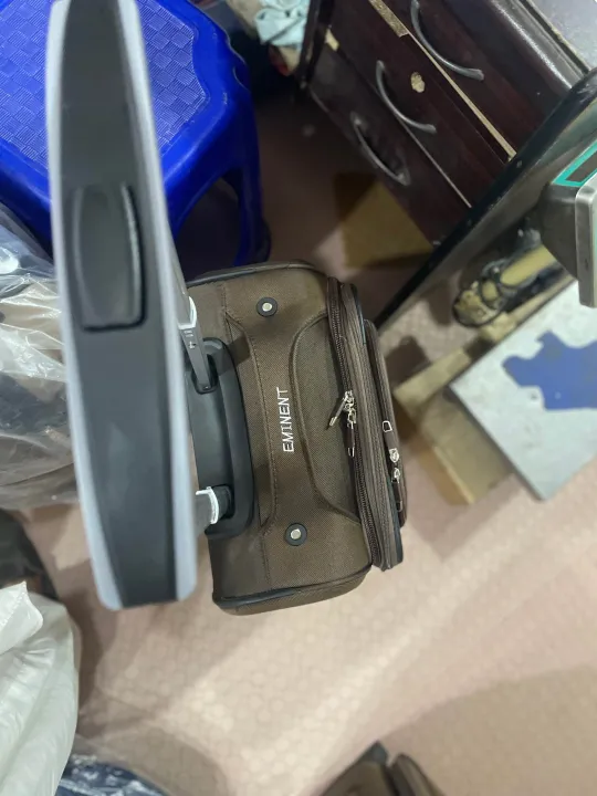 20%20Inch%20Softside%20Luggage%20And%20Suitcase%20For%20Best%20Quality%202%20Wheeler%20Luggage%20Suitcase%20For%20Long%20Distance%20Travelling%20-%20Image%205