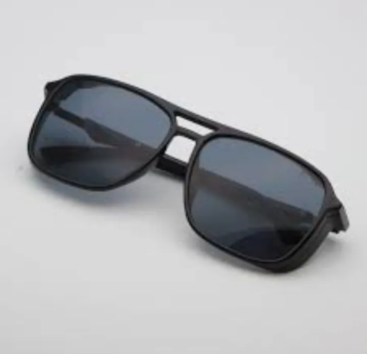 80s%20Men%20and%20Women%20Retro%20Vintage%20Classic%20Fashion%20Designer%20Aviator%20Sunglasses%0A%20For%20Men%20And%20Women%20-%20Image%202