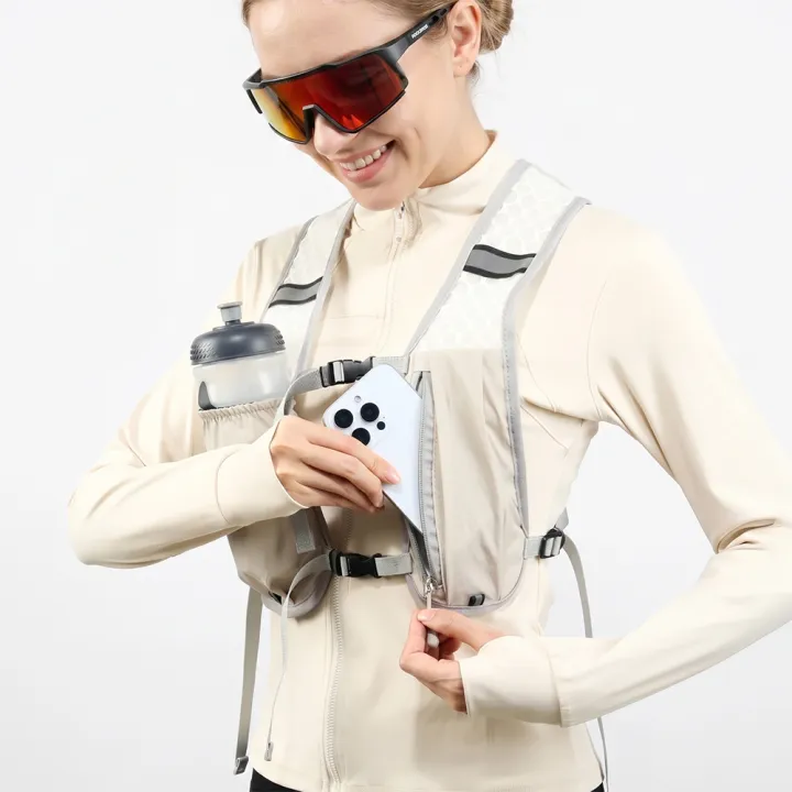 Biking%20Running%20Storage%20Vest%20Backpack%20Lightweight%20Running%20Vest%20Reflective%20Hydration%20Water%20Chest%20Pack%20Phone%20Storage%20Pocket%20-%20Image%202