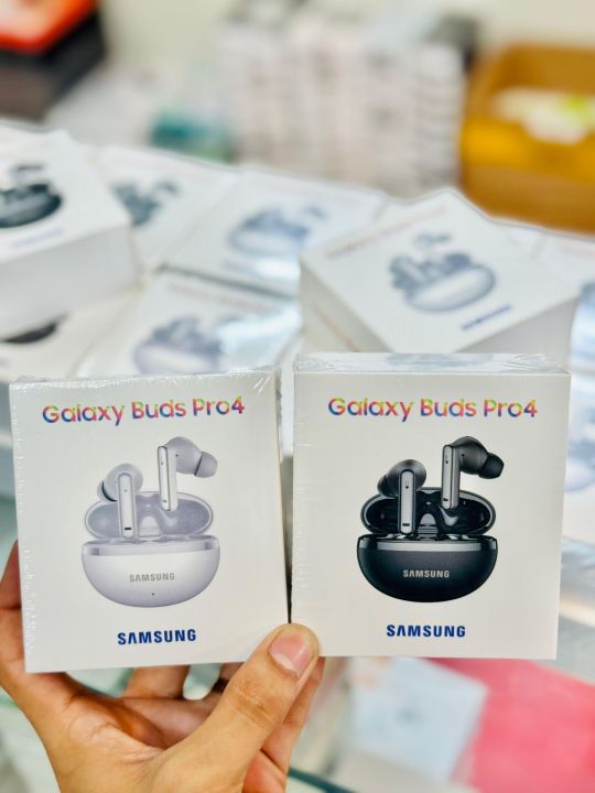 Samsung%20Galaxy%20Buds%204%20Pro%20%E2%80%93%20Wireless%20Earbuds%20with%20ANC%20&%20360%20Audio%20-%20Image%206