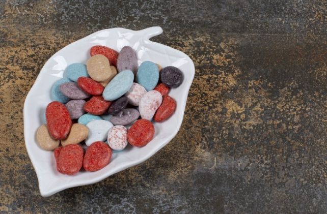 Stone%20chocolate,Delicious%20Stone,Shaped%20Chocolate%20Candies,%20Unique,%20Colorful%20&%20Crunchy,%20Ideal%20for%20Parties,%20Gifts%20&%20Daily%20Snacking%20,Premium%20Quality%20Chocolate%20Coating.%20-%20Image%203