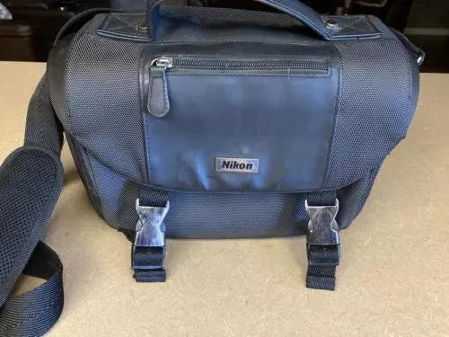 ORANGLES Nikon camera photography travel bag case. - detailed closeup view - illustrating benefits - Image 3 of 3 | created for all | Shop Nikon camera photography travel bag case. North Carolina | Free Shipping ORANGLES