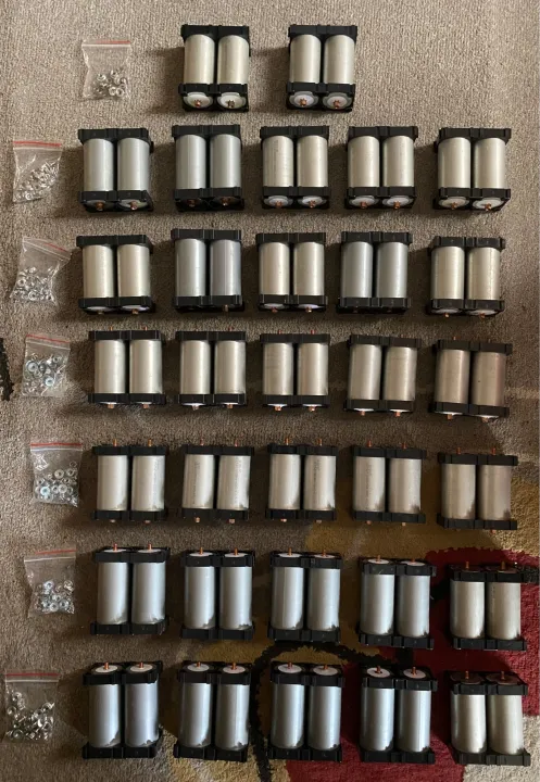 LifePO4%2032650%203.2V%206000mah%20battery%20-%20Image%202