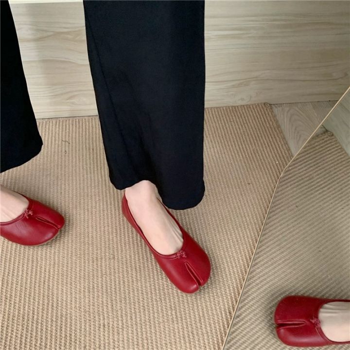 Women%20Flats%20Tabi%20Ninja%20Shoes%20Woman%20Microfiber%20Leather%20Comfy%20Flats%20Split%20Toe%20Slippers%20Soft%20Bottom%20Loafers%202024%20New%20Fashion%20Design%20-%20Image%203