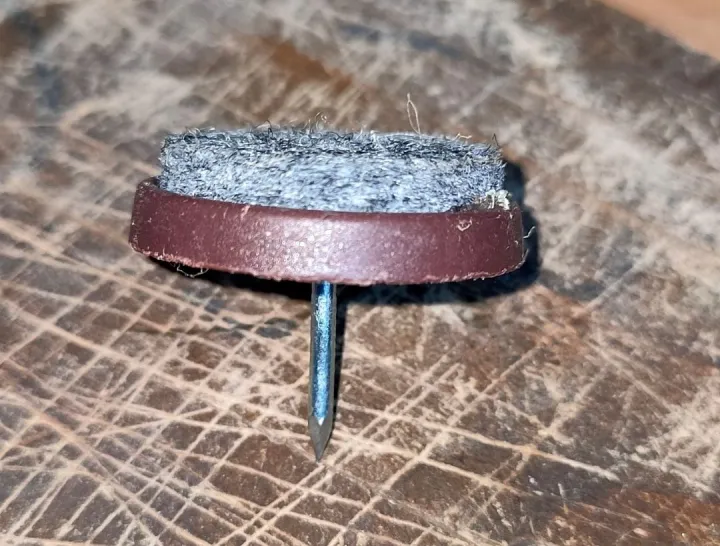 Furniture%20Feet%20Nail%20Plastic%20Glide%20Nails%20Chair%20Table%20Leg%20Protector%20Pads%2020mm%20Dia%20White%2012pcs%20-%20Image%204