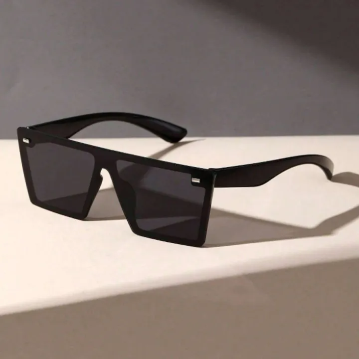 Fashion%20Oversized%20Frame%20Square%20Women's%20Sunglasses%20Casual%20Street%20retro%20Style%20Decorative%20Glasses%20-%20Image%204
