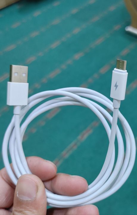 1.5%20Meter%20fast%20Micro%20Usb%20charging%20cable.%20branded%20imported%20cable%20-%20Image%204
