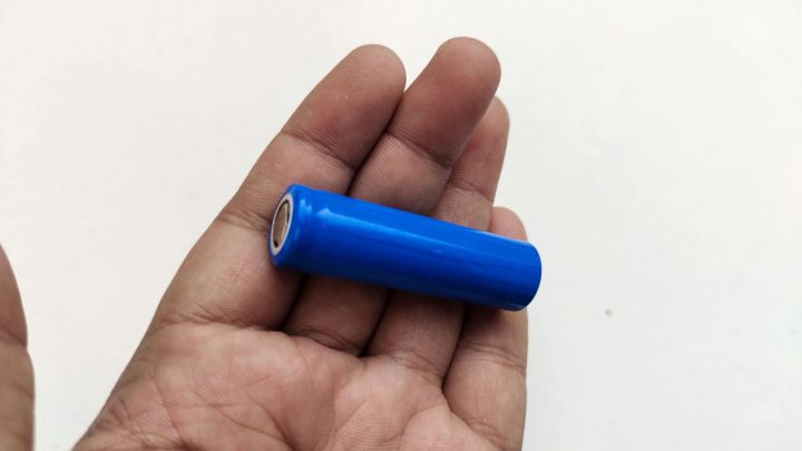 Hight%20Quality%20trimmer%20Cell%20Battery%20cell%2014500%20-%203.7v%20Rechargeable%20cell%20%20AA%20trimmer%20cell%20-%20color%20blue%20-%20Image%208