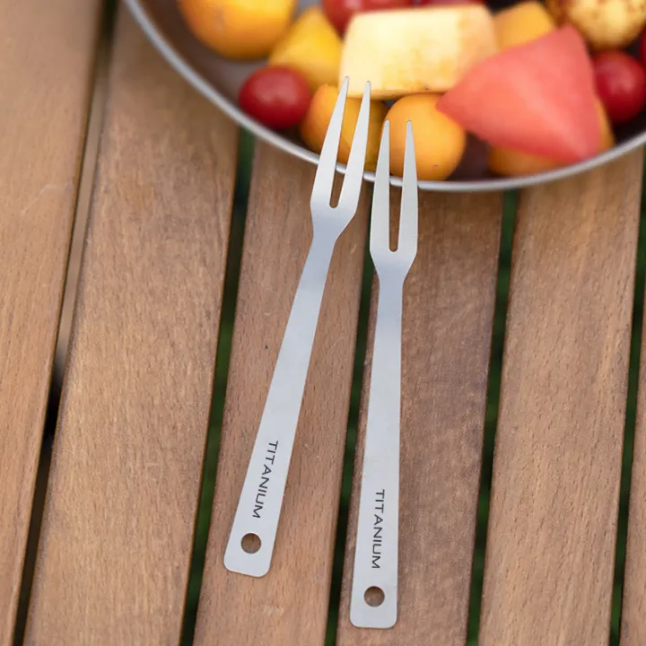 Tiartisan%20Outdoor%20Camping%20Pure%20Titanium%20Fruit%20Knife%20Forks%20Dessert%20Fork%20Reusable%20Lightweight%20Portable%20Multi-purpose%20Salsd%20Fork%20-%20Image%203
