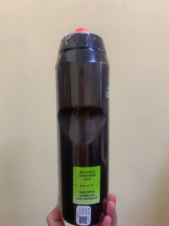 Water%20Bottle%20-%20Image%203