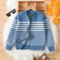 Boys' college style contrasting striped sweater zipper cardigan jacket suitable for school in spring, autumn, and winter. 
