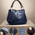 Women's Bag Large Capacity Tote Daily Commute Women's Shoulder Bag Crocodile Print Bright Face Handbag Shopping. 