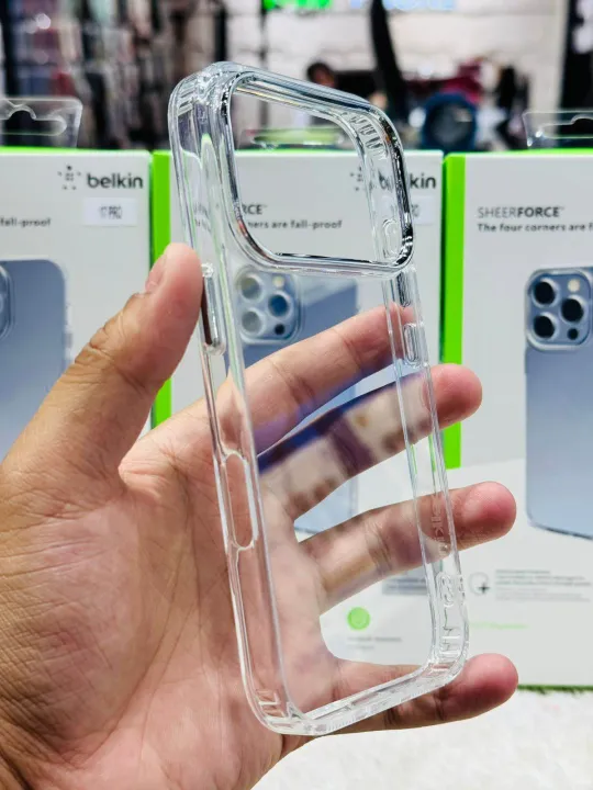 Belkiin%20Clear%20Back%20Cover%20with%20&%20Without%20MagSafe%20For%20iPhone%2017%20Series%20-%20Image%206