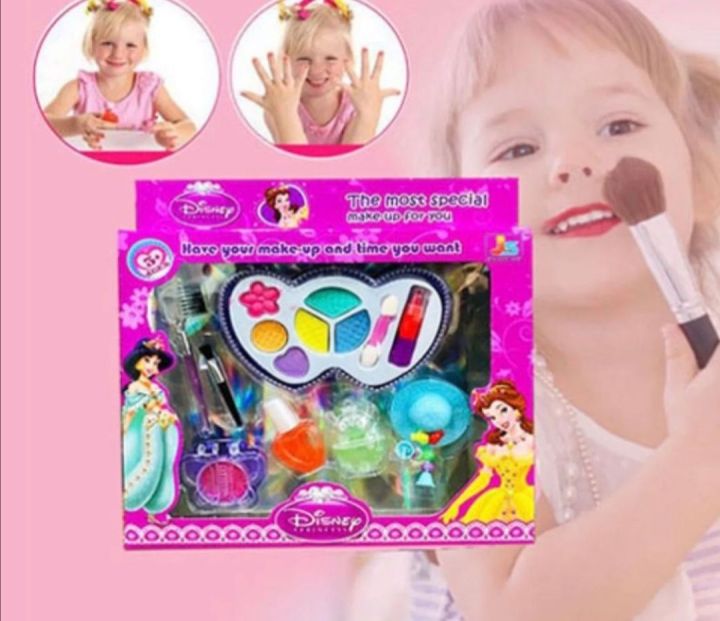 Girls%20Real%20Makeup%20Kit%20Washable%20Princess%20Play%20Makeup%20Set%20Kids%20Toys%20-%20Image%204