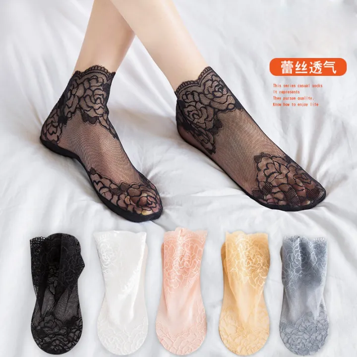 Women%20shallow%20transparent%20invisible%20thin%20non%20slip%20lace%20socks%20-%20Image%202