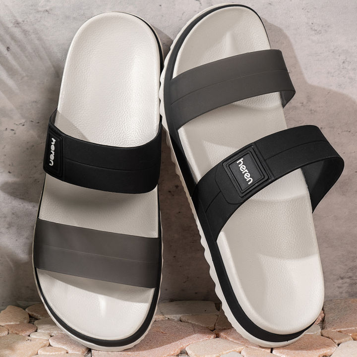 Men's%20Casual%20Slippers%20Waterproof%20Non-Slip%20Soft%20Sole%20Wear-Resistant%20Slip-On%20Fashion%20Sandals%20-%20Image%207
