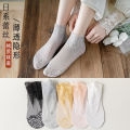 Women shallow transparent invisible thin non slip lace socks.