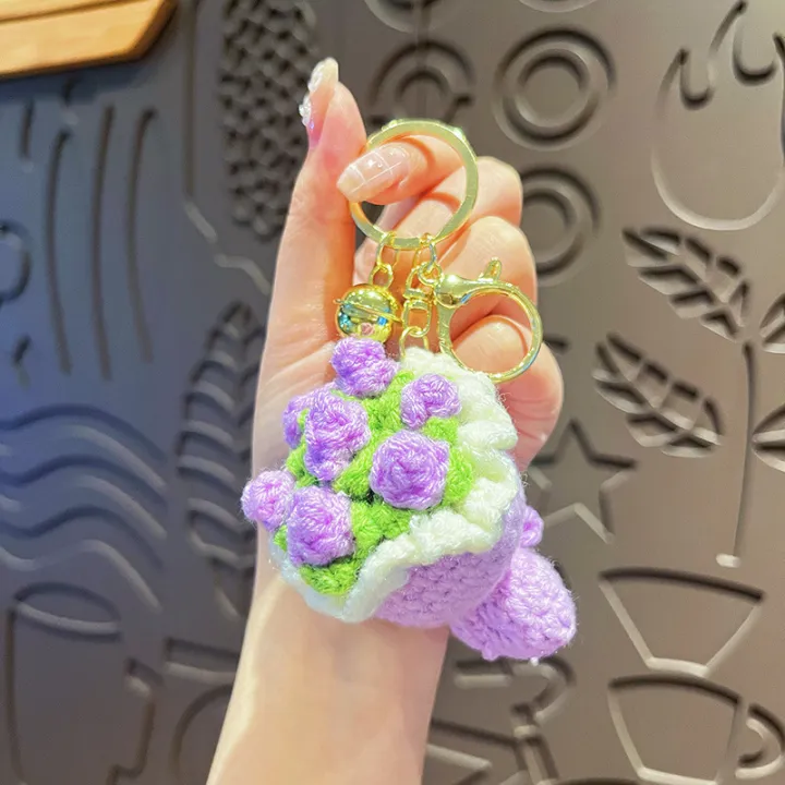 Cute%20Crochet%20Bouquet%20Keychain%20Mini%20Hand-knitted%20Flower%20Keychain%20Ring%20Car%20Bag%20Hanging%20Pendant%20Ornament%20Lover%20Valentine's%20Day%20gift%20pen%20gpt%20-%20Image%206